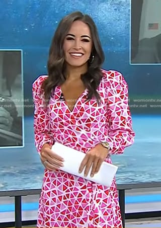 Kaylee's pink geometric print dress on Today