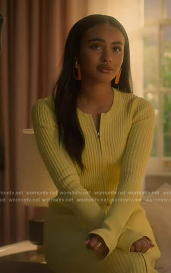 Keila's yellow ribbed sweater and skirt on Grown-ish