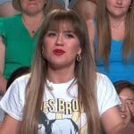 Kelly’s James Brown graphic tee on The Kelly Clarkson Show