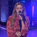 Kelly’s pink floral maxi dress on The Kelly Clarkson Show