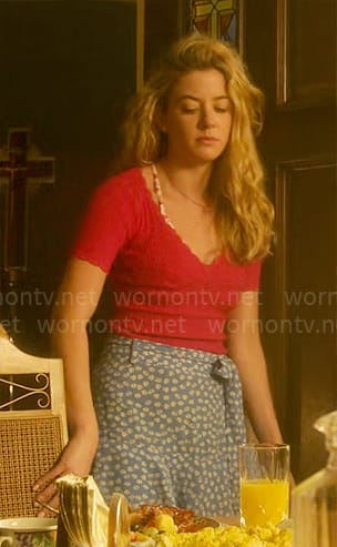 Kelly’s pink scalloped trim top and blue floral skirt on Pretty Little Liars Original Sin