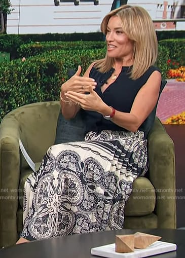 Kit’s paisley print skirt on Access Hollywood