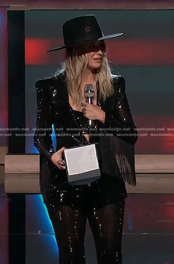 Lainey Wilson's sequin fringed blazer and pant suit on The Voice