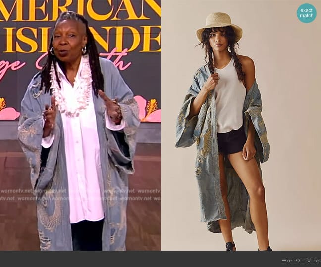 Magnolia Pearl Denim Kimono worn by Whoopi Goldberg on The View