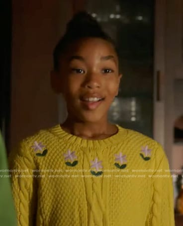 Mara's yellow floral cable knit sweater on 9-1-1