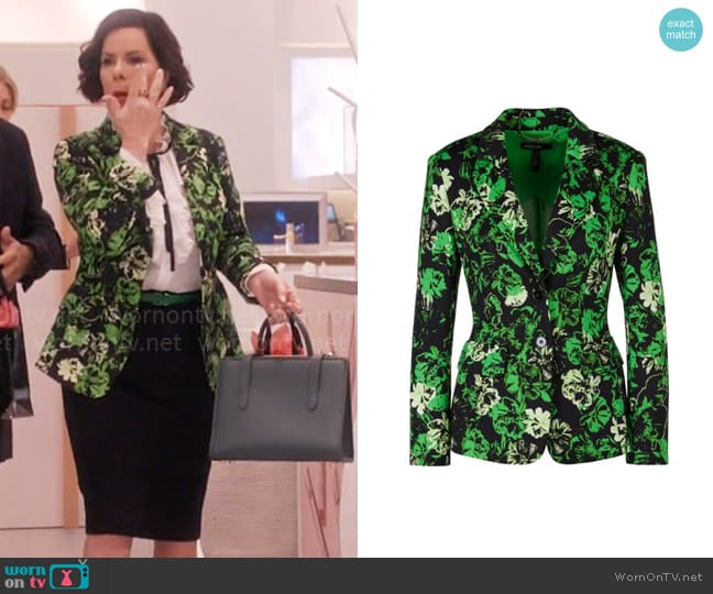 Zara Blouse with Contrasting Bow worn by Margaret Wright (Marcia Gay Harden) on So Help Me Todd