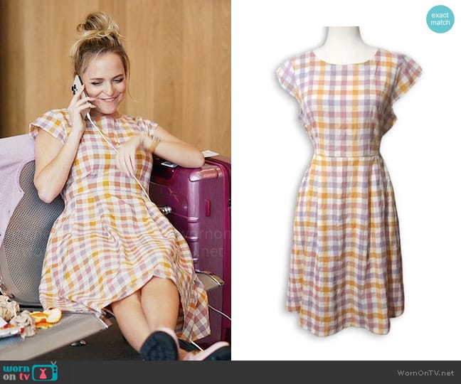 Mata Traders Devonshire Dress in Blush Plaid worn by Ainsley (Stephanie Styles) on Loot