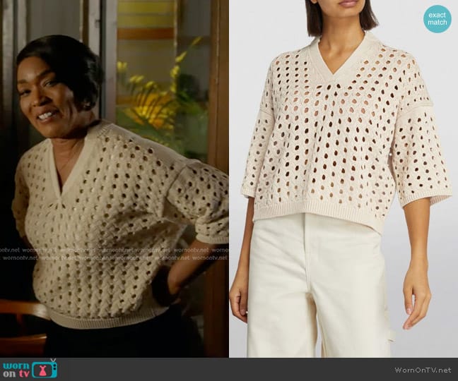 Max Mara Ottuso Knitted Cotton Sweater worn by Athena Grant (Angela Bassett) on 9-1-1