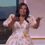 Mindy Kaling’s floral print flare dress on The Jennifer Hudson Show