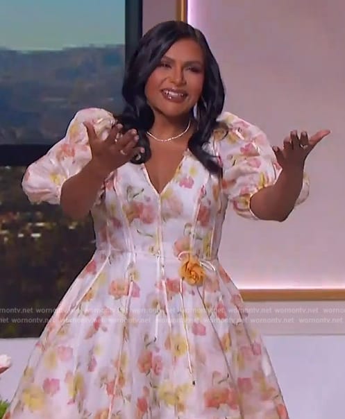 Mindy Kaling’s floral print flare dress on The Jennifer Hudson Show