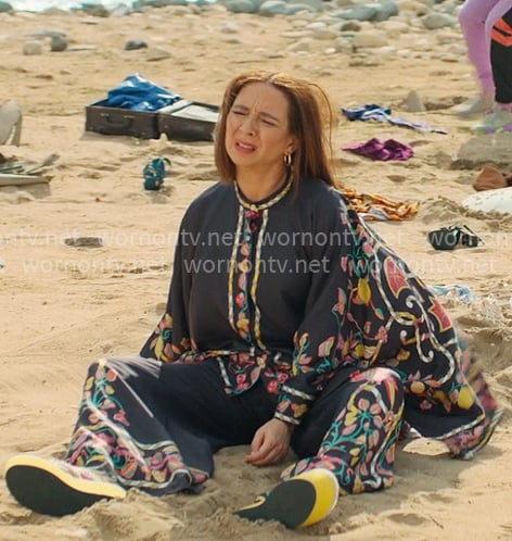 Molly's black printed pants and tunic on Loot