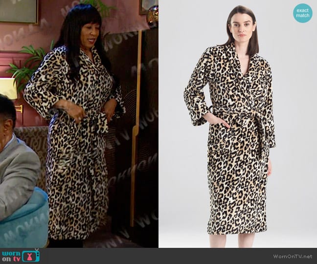 N Natori Lush Wild Instinct Robe worn by Paulina Price (Jackée Harry) on Days of our Lives