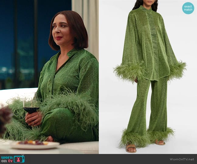 Oseree Lumière Plumage shirt worn by Molly Novak (Maya Rudolph) on Loot