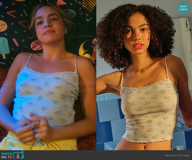 Playboy by Pacsun Blue Bouquet Lace Cami Top worn by Imogen Adams (Bailee Madison) on Pretty Little Liars Original Sin