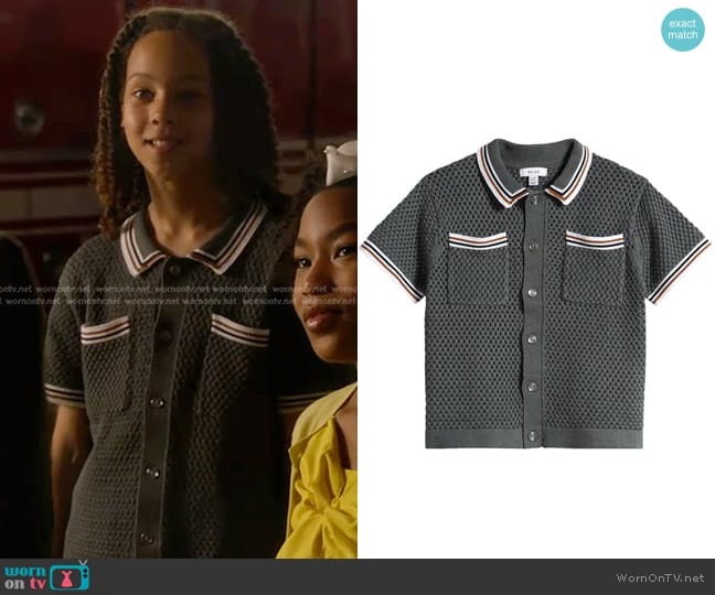 Reiss Kids' Coulson Sr. Short Sleeve Polo Sweater in Dark Sage worn by Denny (Declan Pratt) on 9-1-1