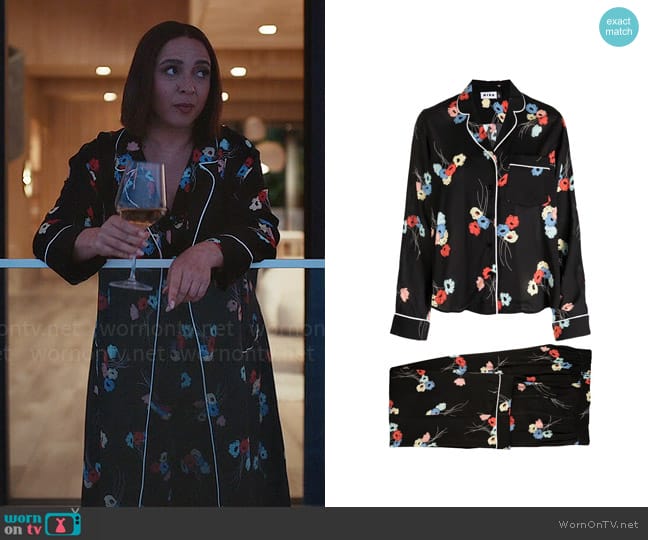 Rixo Floral Print Pajamas worn by Molly Novak (Maya Rudolph) on Loot