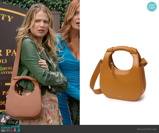 Sancia The Dacia Bag worn by Summer Newman (Allison Lanier) on The Young and the Restless