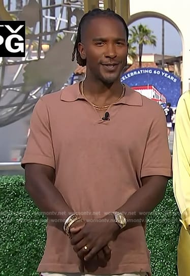 Scott's brown polo on Access Hollywood