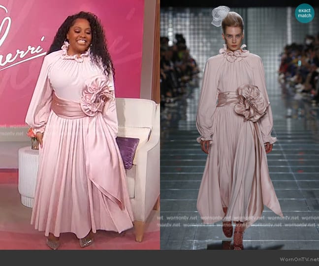 Marc Jacobs 2019 Spring Summer Collection worn by Sherri Shepherd on Sherri