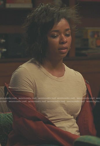 Simone's blush pink tee on Greys Anatomy