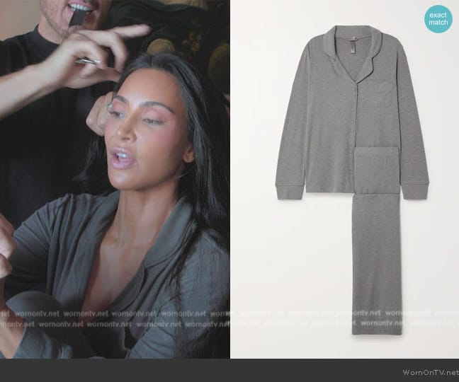 Skims Ribbed stretch-modal jersey lounge set - Heather Grey worn by Kim Kardashian (Kim Kardashian) on The Kardashians