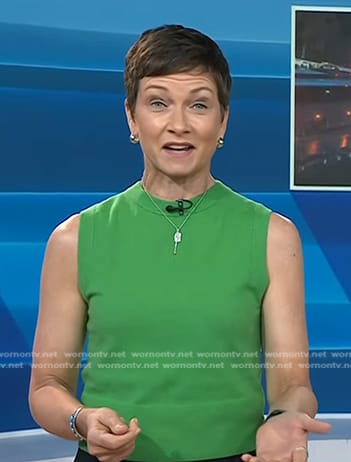 Stephanie’s green sleeveless knit top on Today