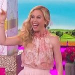 Tara Lipinski’s pink mini skirt and top on The Jennifer Hudson Show