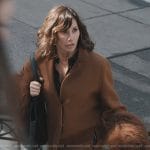 Vanessa’s brown fur cuff coat on Elsbeth