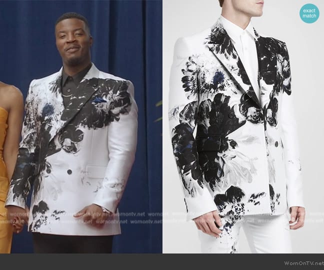 Alexander McQueen Dutch Floral Jacquard Sport Coat worn by Spencer James (Daniel Ezra) on All American