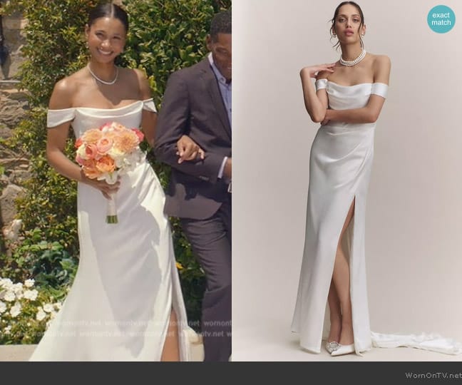 Jenny by Jenny Yoo Viviana Off-The-Shoulder Cowl-Neck Wedding Gown worn by Layla Keating (Greta Onieogou) on All American