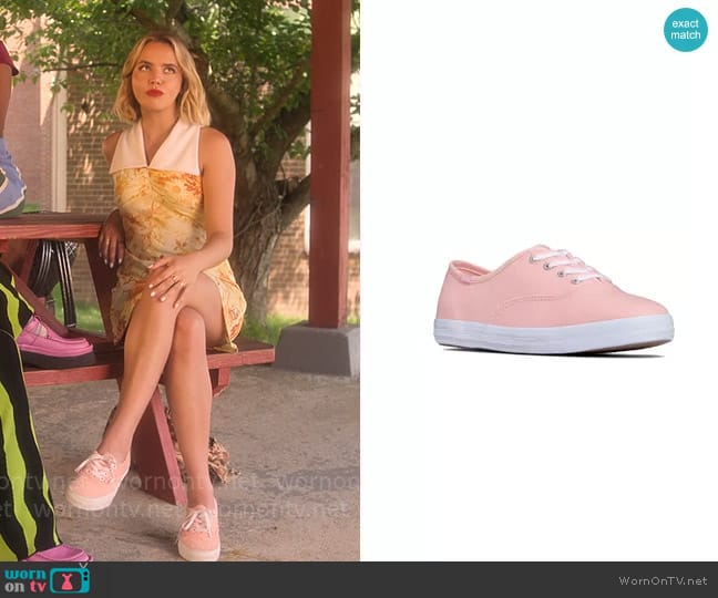 Imogen’s coral sneakers on Pretty Little Liars Original Sin