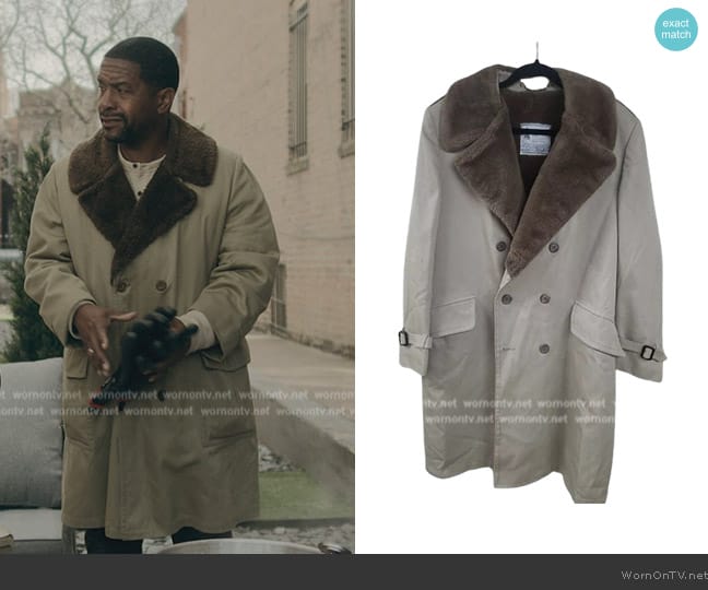 London Fog Trench Coat worn by Darnell Robinson (Rolando Boyce) on The Chi