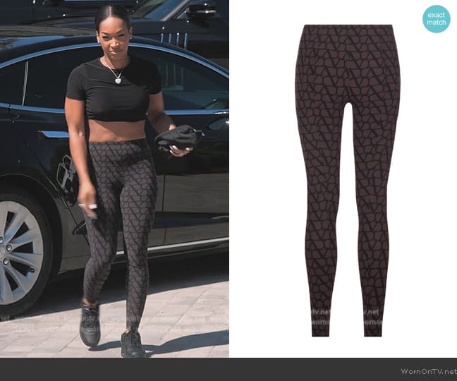 Valentino V Logo Leggings worn by Malika (Malika) on The Kardashians