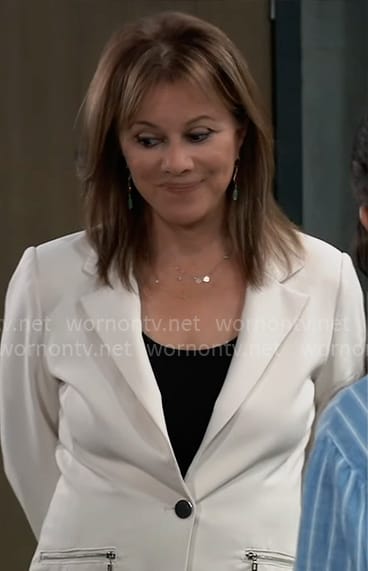 Alexis' white blazer with zip pockets on General Hospital