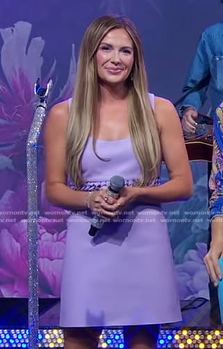 Carly Pearce’s lilac chain belt dress on Good Morning America