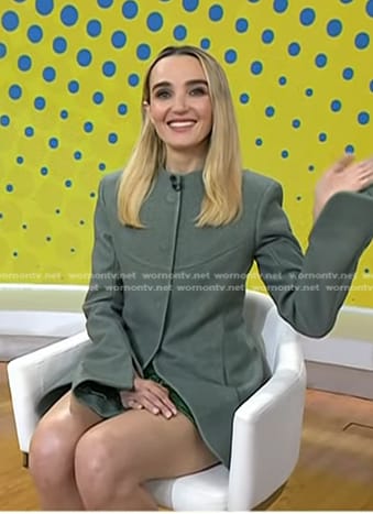 Chloe Fineman's green jacket on Today