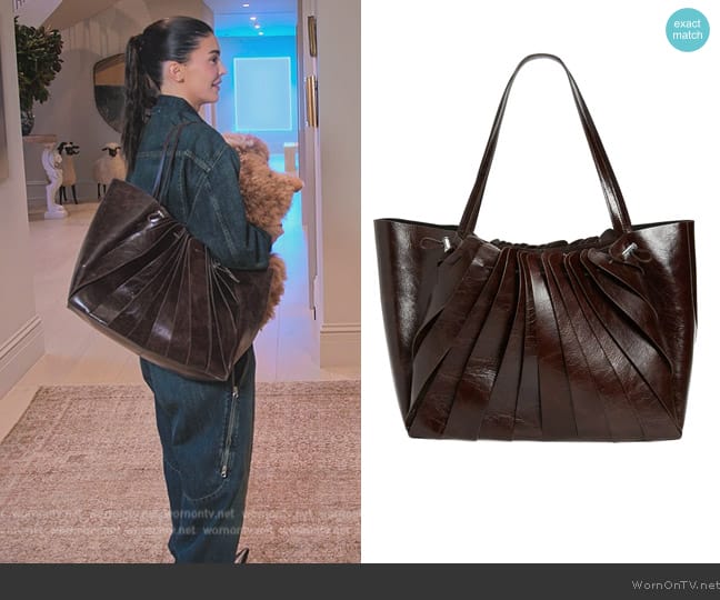 Coperni Cabas Petal Leather Tote worn by Kylie Jenner (Kylie Jenner) on The Kardashians