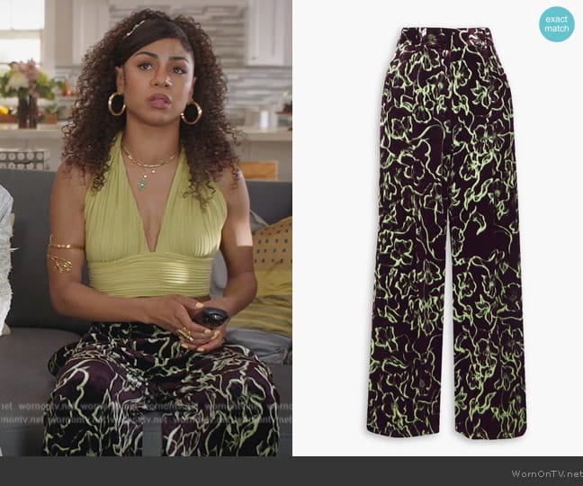 Dries Van Noten Floral-print velvet wide-leg pants worn by Patience (Chelsea Tavares) on All American