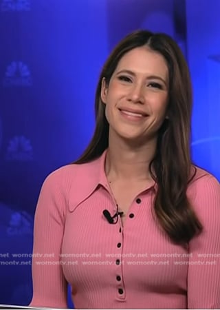 Deirdre Bosa’s pink ribbed polo top on NBC News Daily