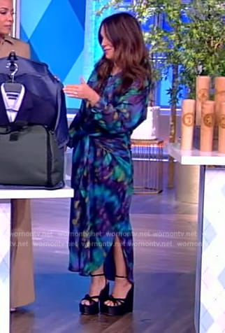 Gretta Monahan's printed wrap dress on The View