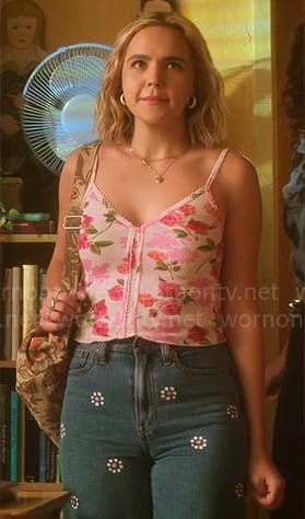 Imogen's rose print cami and flower print jeans on Pretty Little Liars Summer School