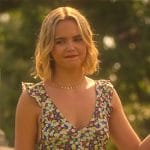 Imogen’s floral v-neck bodysuit and denim shorts on Pretty Little Liars Summer School