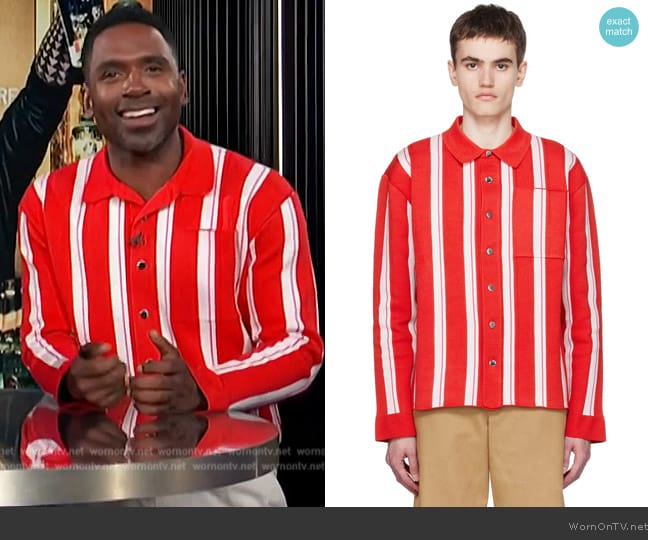 Jacquemus Red Le Chouchou La Chemise Maille Polo Cardigan worn by Justin Sylvester on E! News