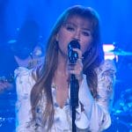 Kelly’s white floral print belted dress on The Kelly Clarkson Show