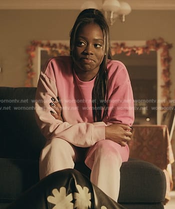 Kiesha's pink ombre sweatshirt on The Chi