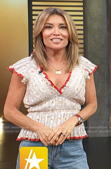 Kit's floral print v-neck top on Access Hollywood