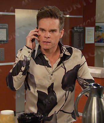 Leo's watercolor leaf print shirt on Days of our Lives