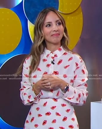 Lilliana Vazquez’s lip print blouse and mini skirt on Good Morning America