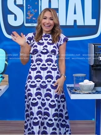 Lori’s white and blue printed dress on Good Morning America