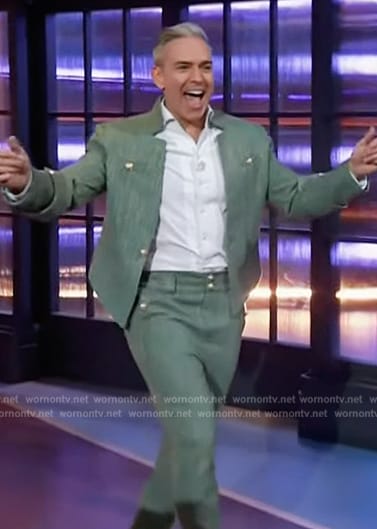 Matthew Rodriguez’s green tweed jacket and pants on The Kelly Clarkson Show